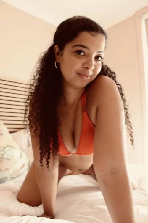 Come show me some love x