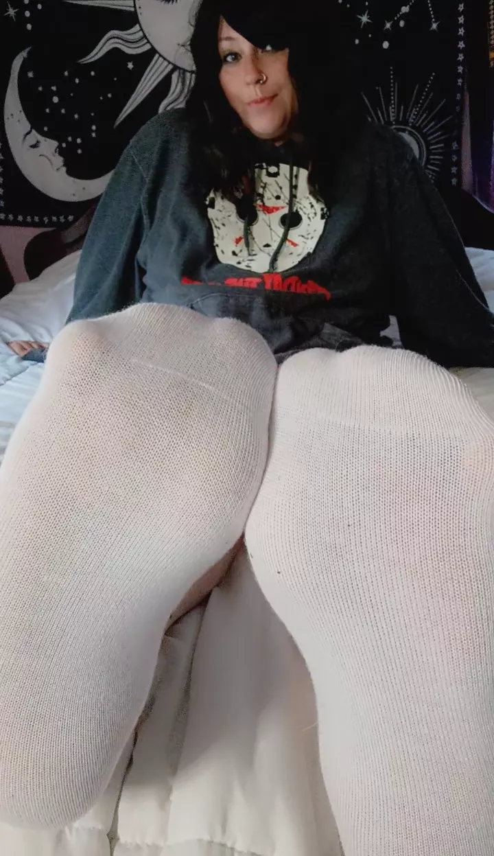 Do we still like plain white? 