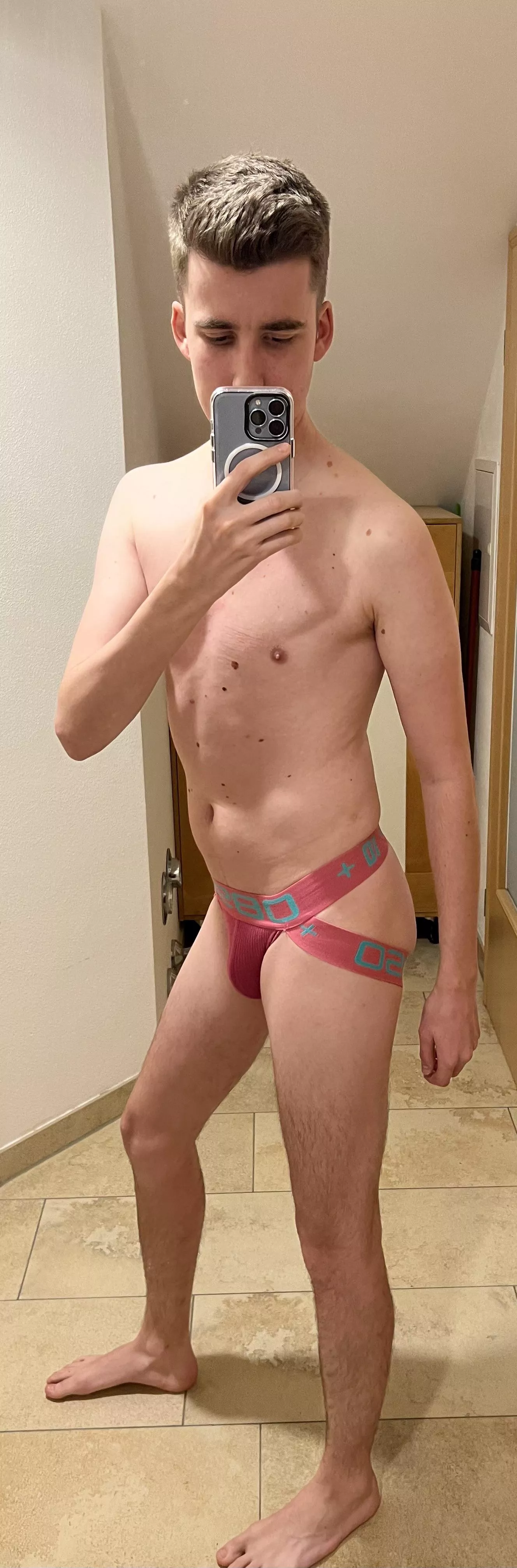 Does the jock suit me?