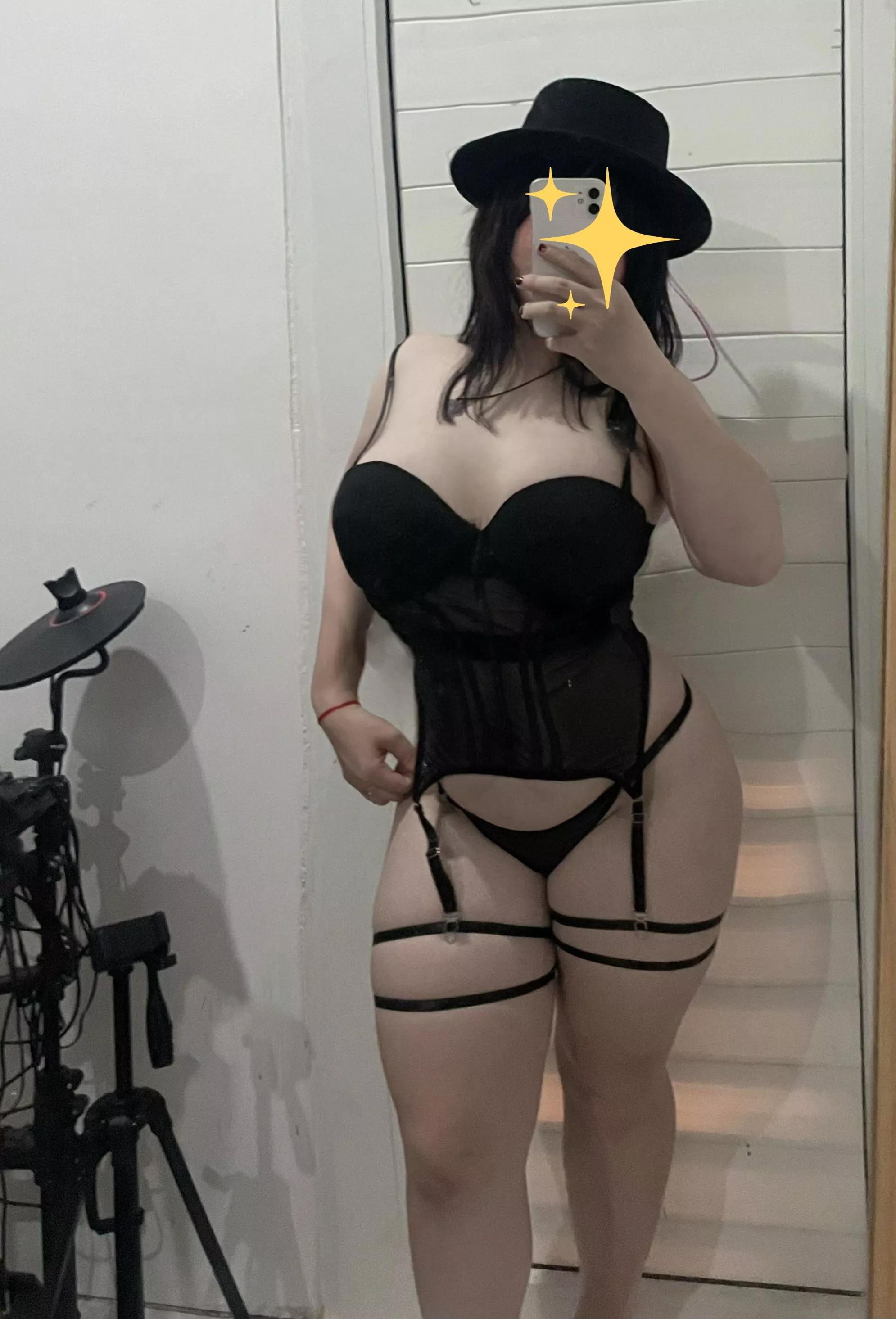 Goth mommy at your service 