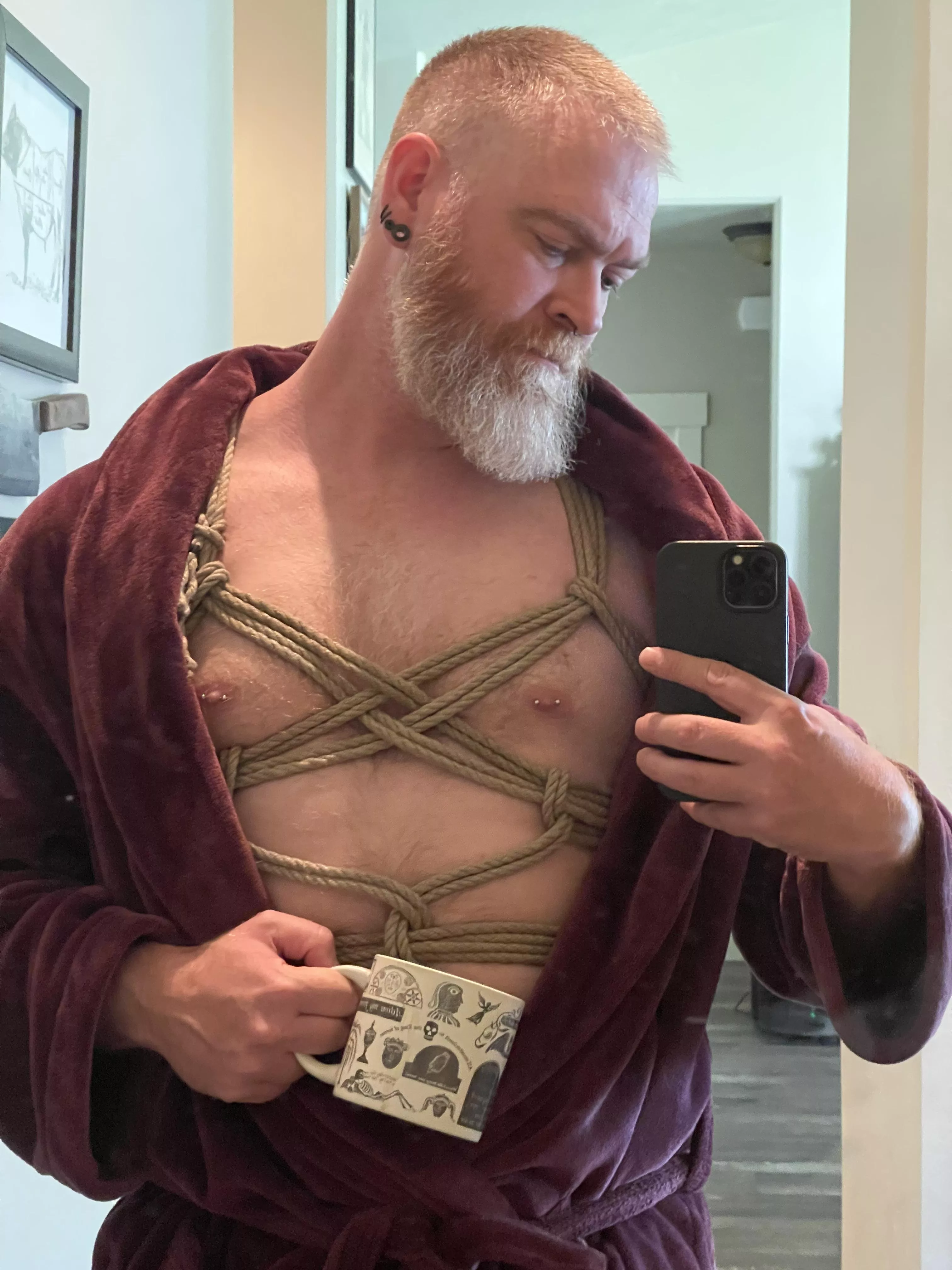 “I love the smell of shibari in the morning.” This one turned out better than yesterday’s.