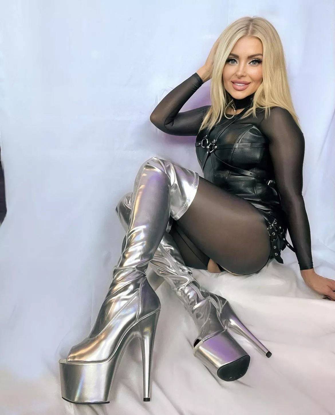 I want these boots clean🩶🩶🩶🩶🩶🩶