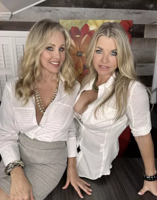 Julia Ann and Vicky Vette