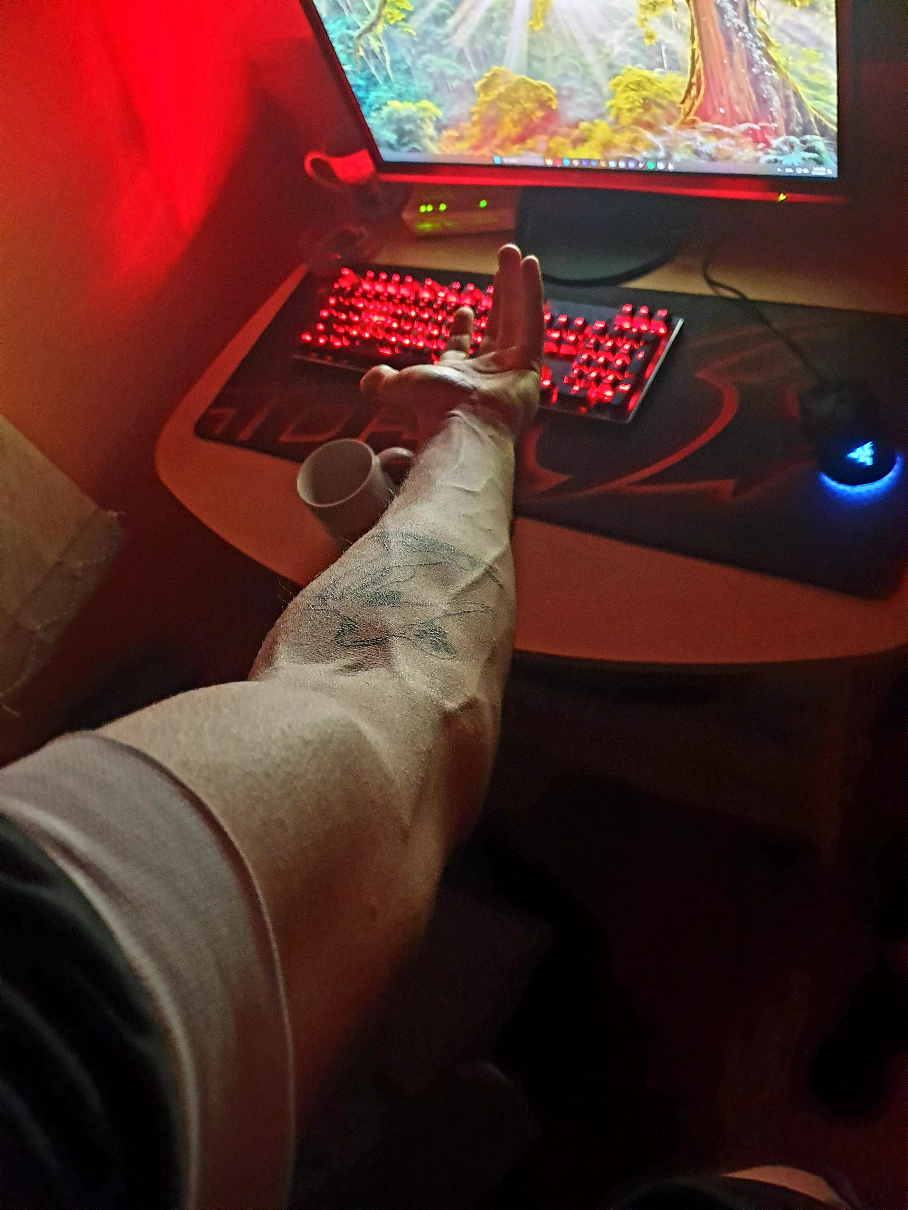 Let me grab and squeeze your neck [m22]