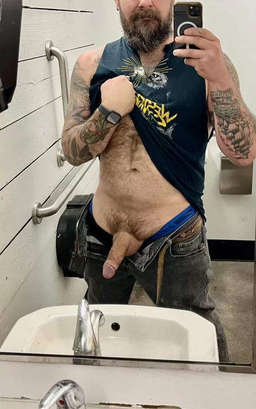 Saturdays are for public flashes…