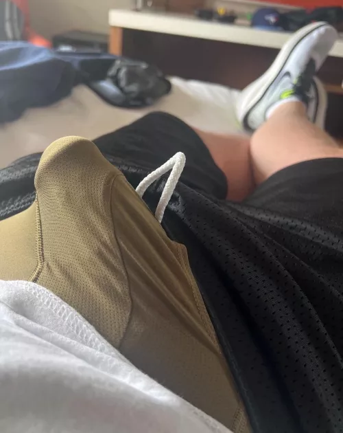 Thick Helmet Outline