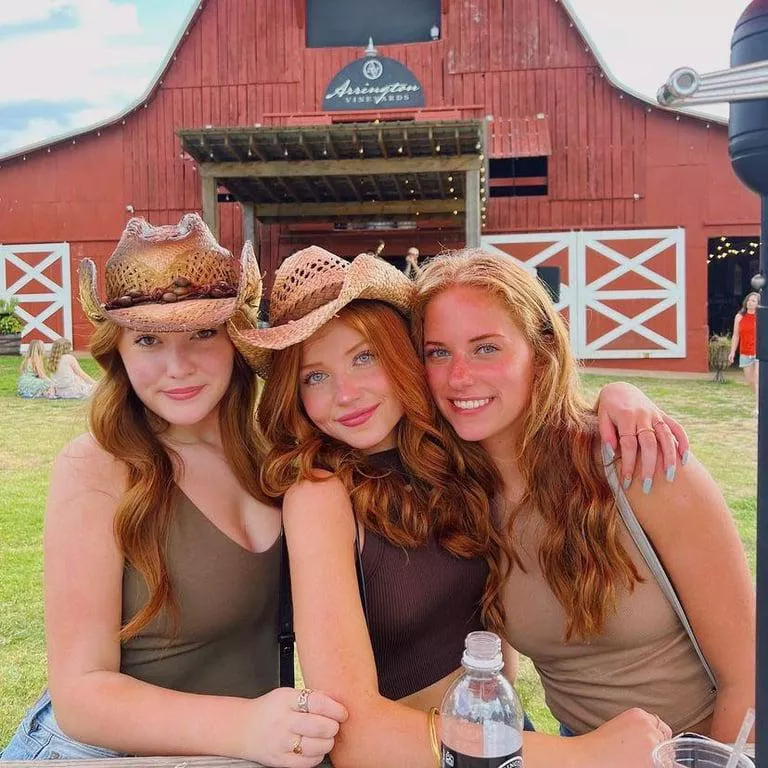 Triple redhead alert
