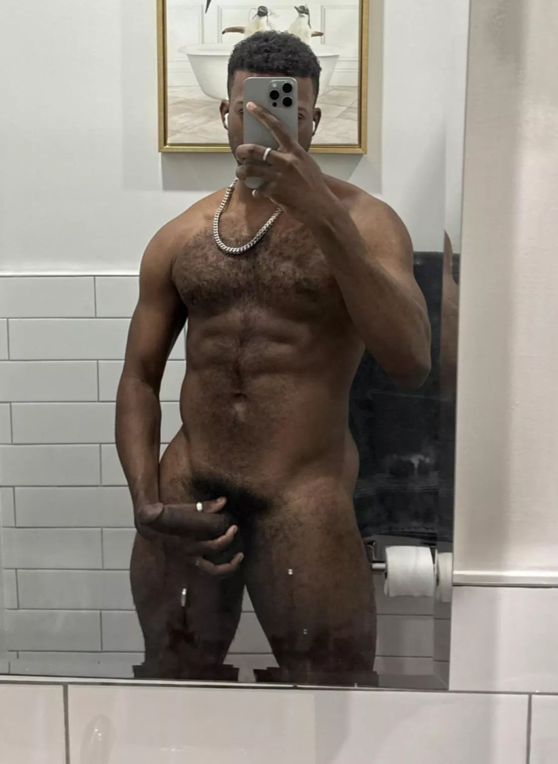 22, horny af, gf gone so let me be naughty.. hmu @awardguy_7