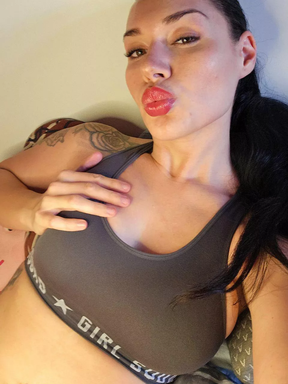 Can you maintain eye contact?
