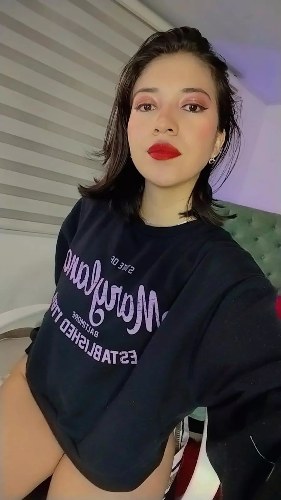 CB: [ lina_bedoya ] HEY ♥