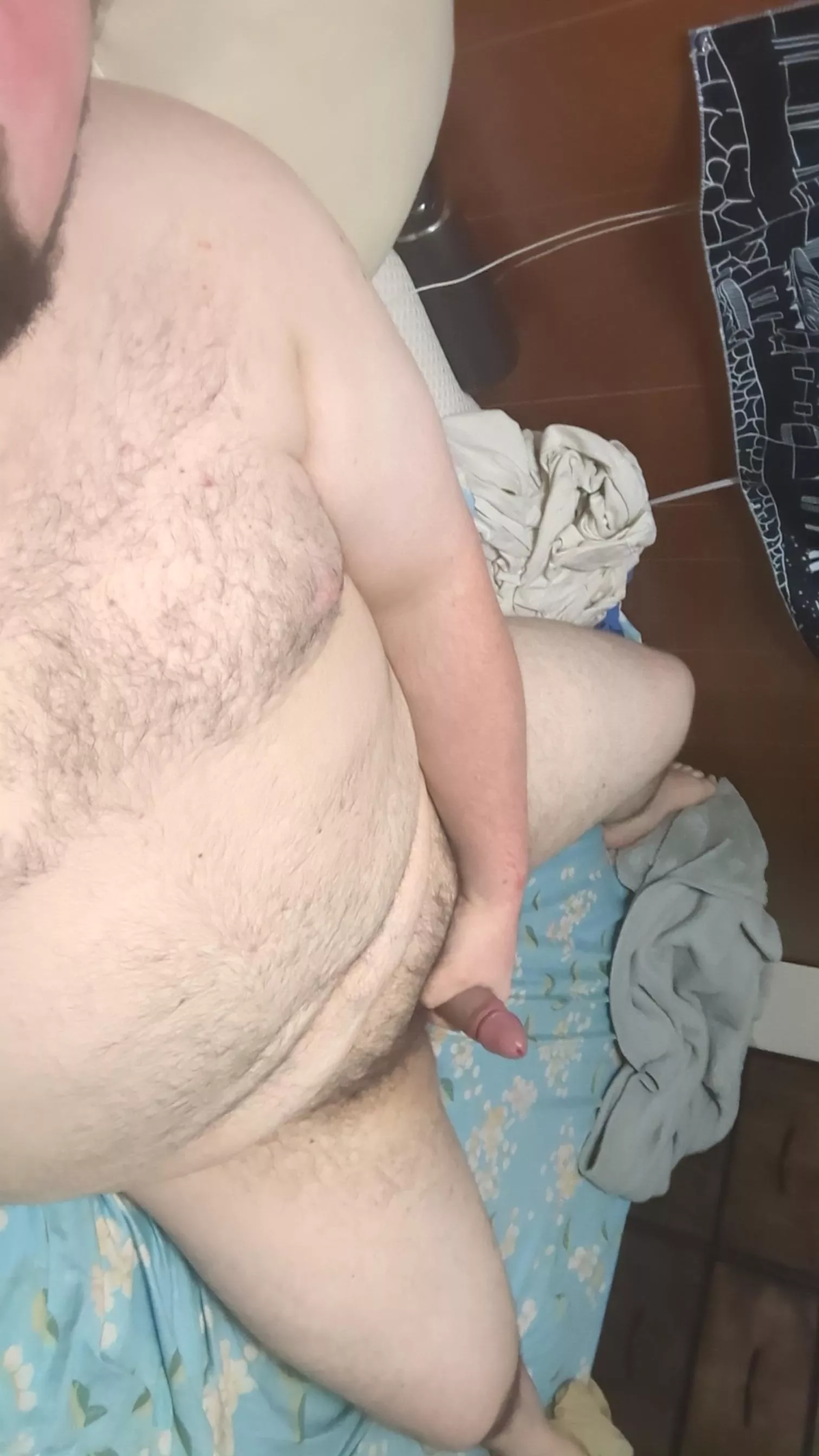 come hang with me bro (dm for snap) under 40 only 