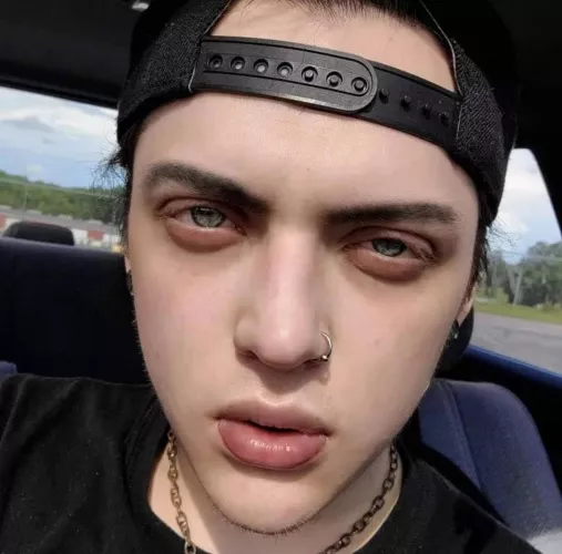 I love being unfaithful to my girlfriends I feel so powerful I don't think I will ever stop fucking multiple woman. She can be humiliated I don't care. 