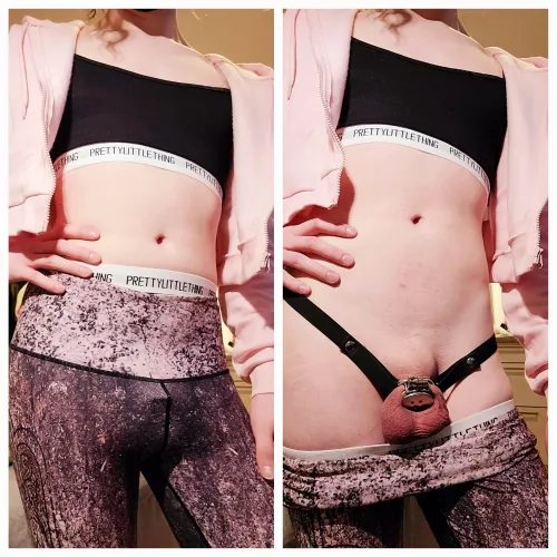 I love my flat cage, it makes me feel like a little bitch!