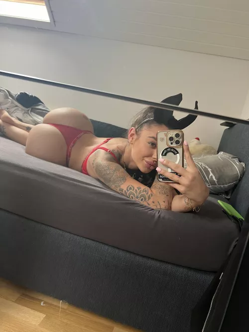 💕💕 I love when guys stare