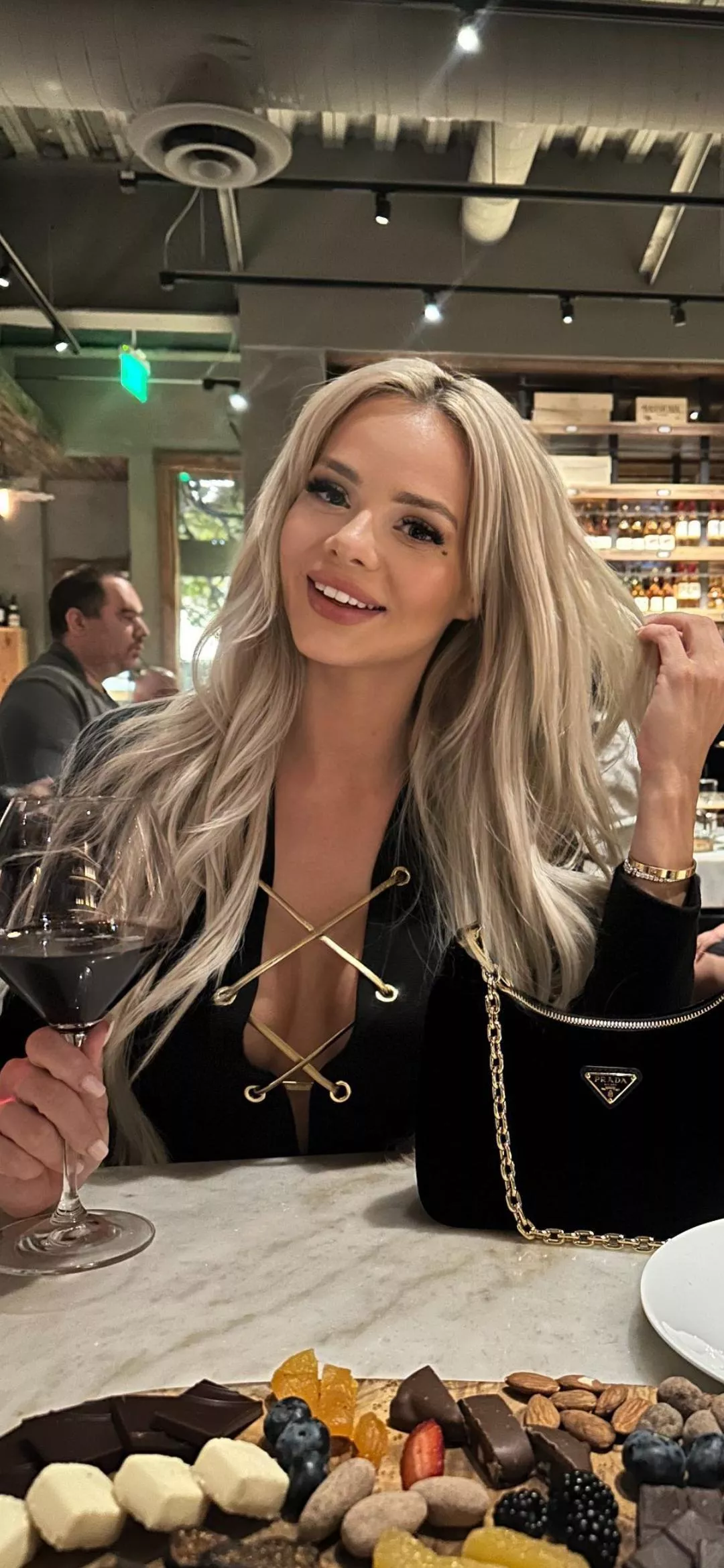 There's Elsa, then everyone else