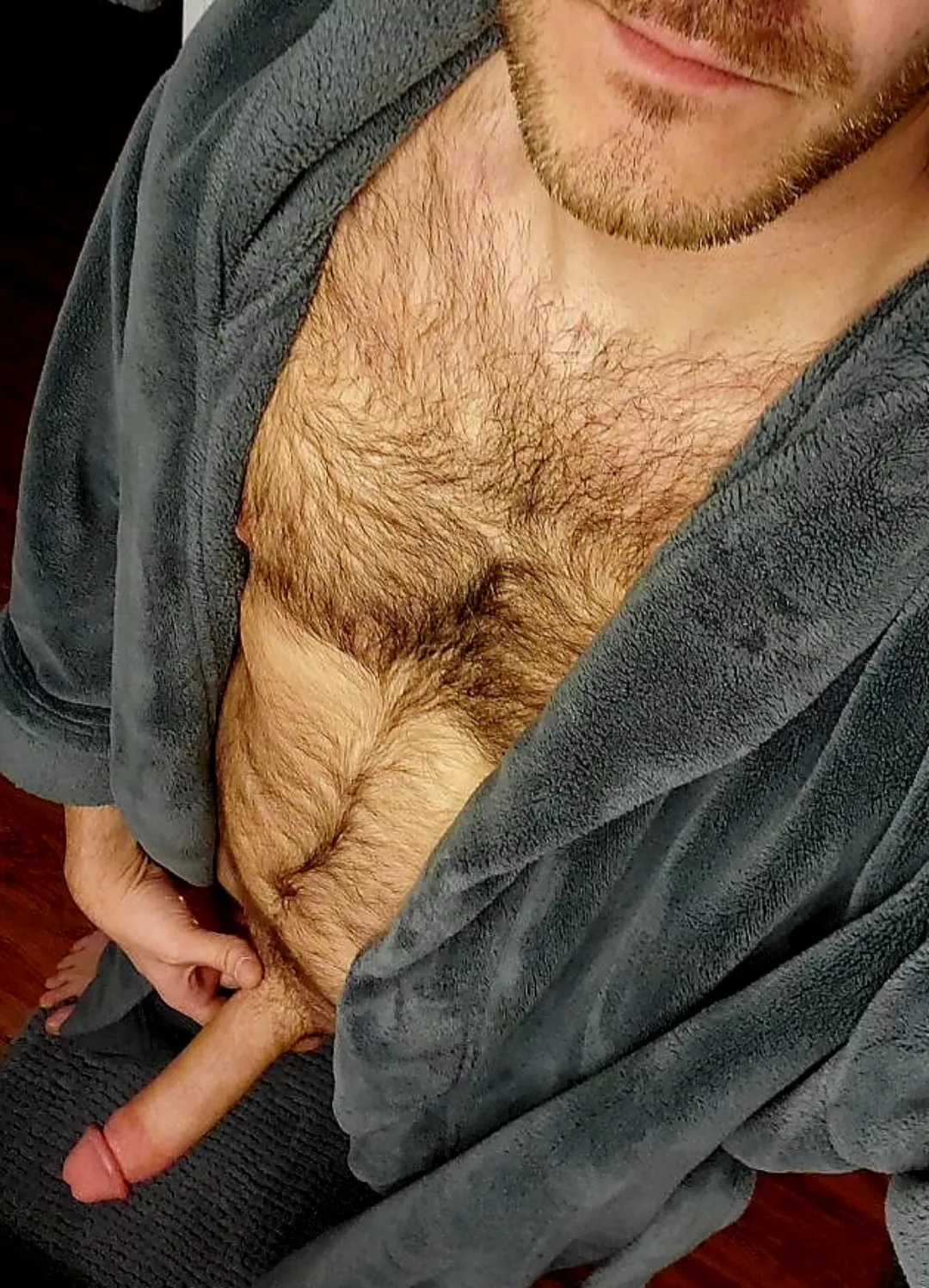 [38] Needing a curvy mommy to slip into my robe with me. 