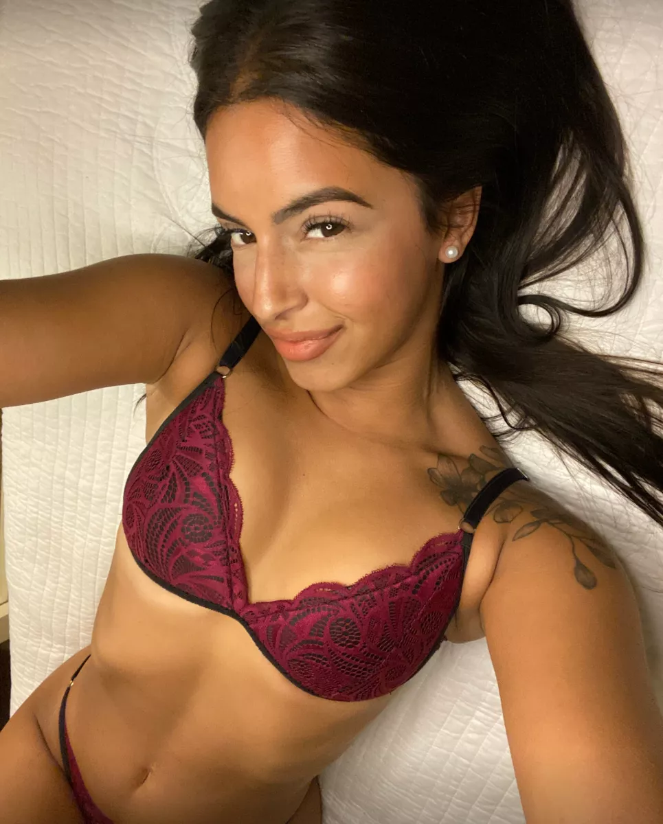 cum in me or on my titties... your choice