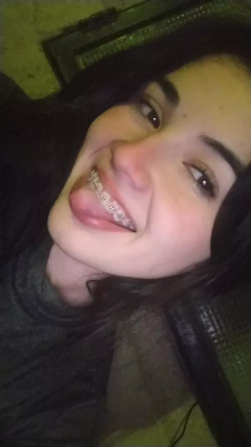 Fav picure! What color do you think the gummies are?