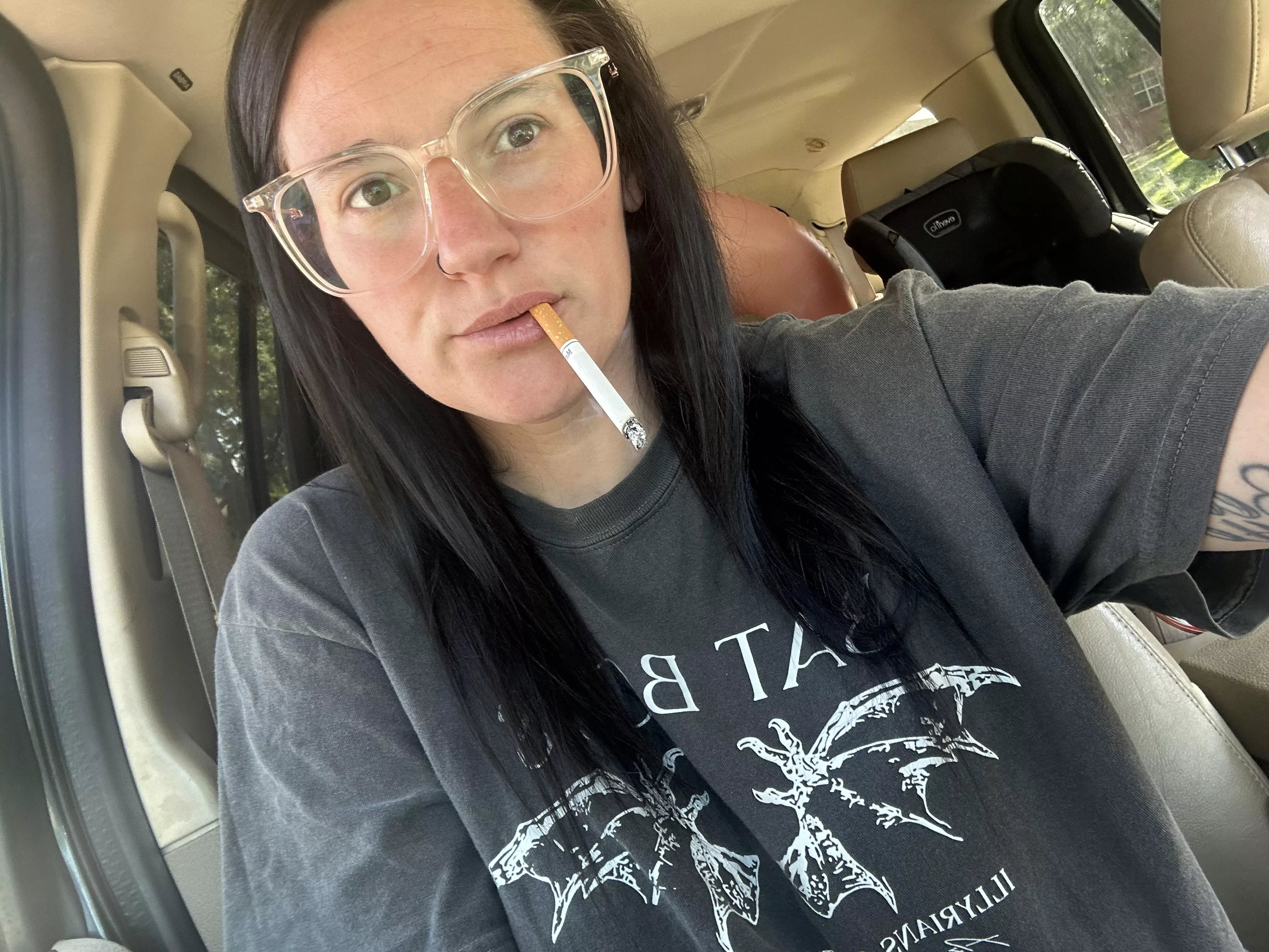 Happy Monday babes 😘😘