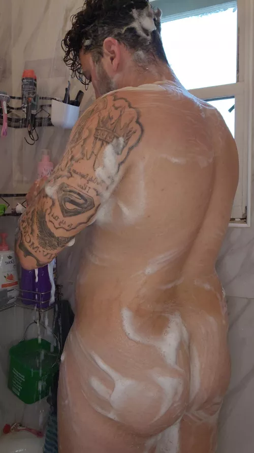 Hate showering alone :(