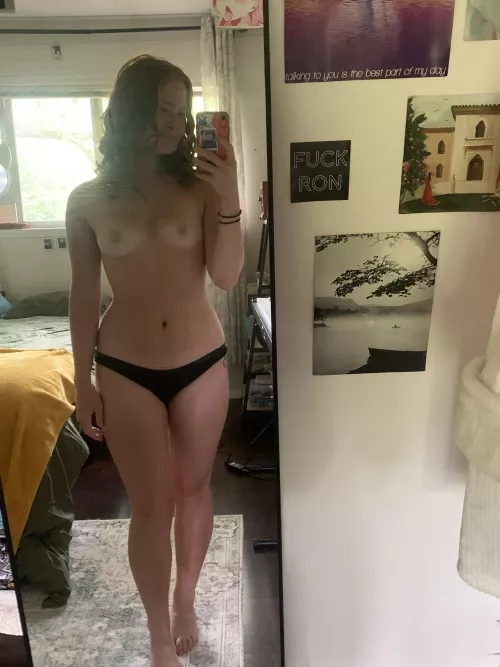  hot n ready redhead w/ bedhead 