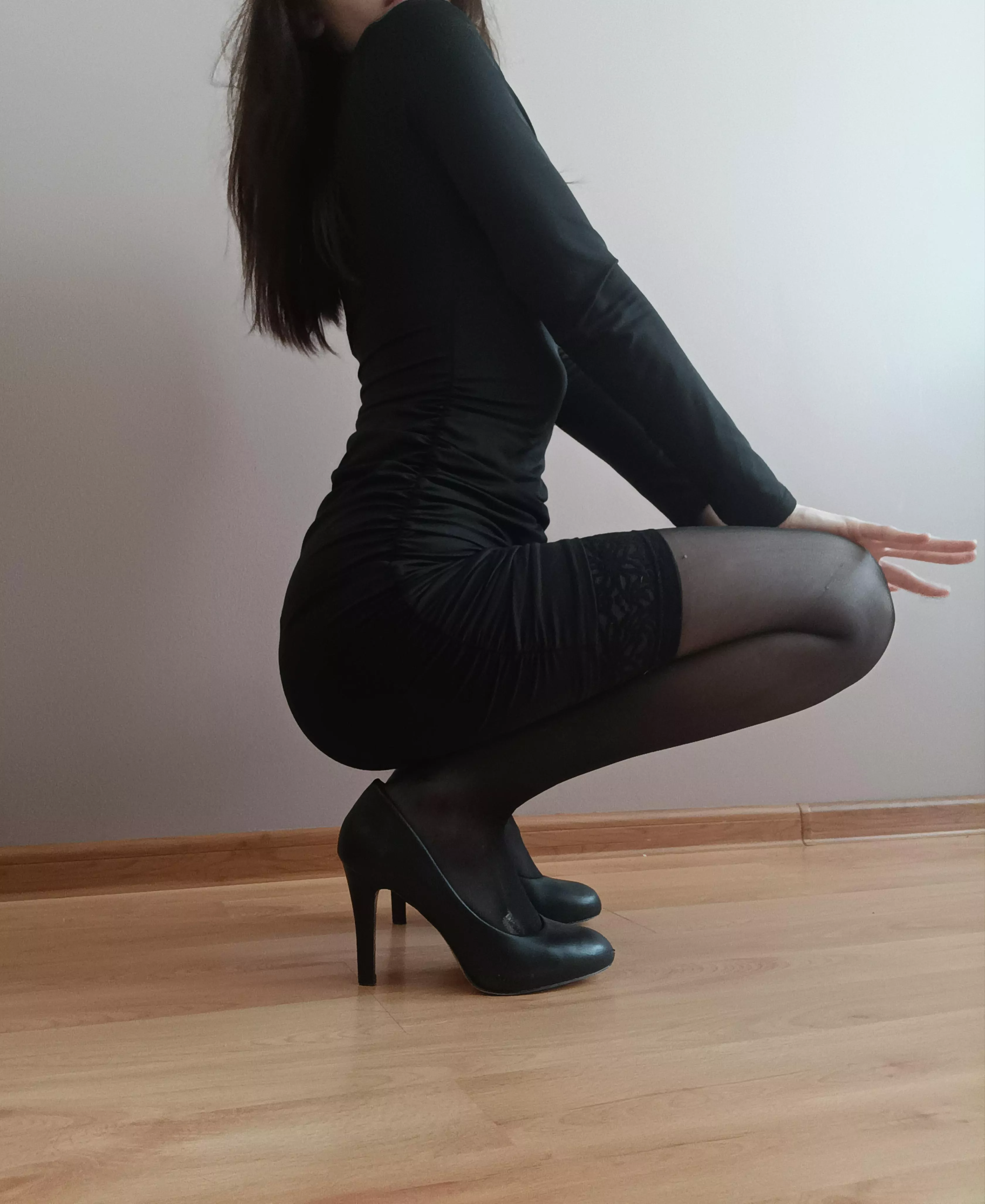 I heard you like brunettes