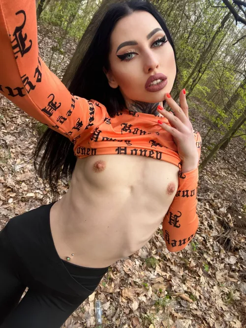 I love showing off my body to