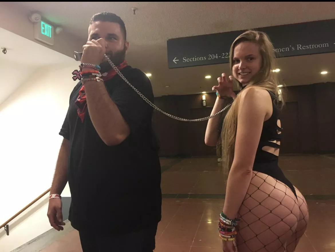 I need a leash cuz I don’t behave 