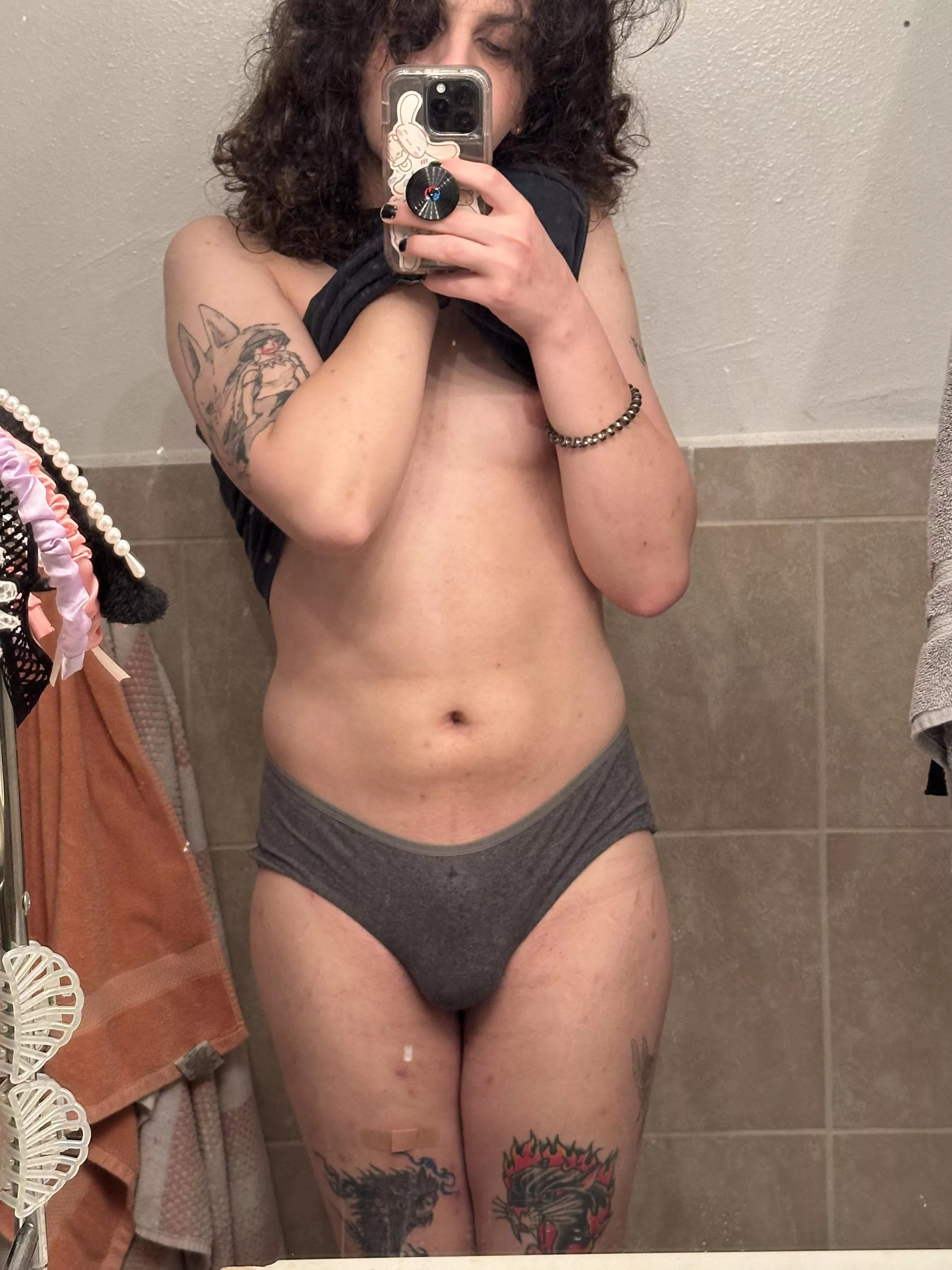 Just woke up, what do you think? 🫣