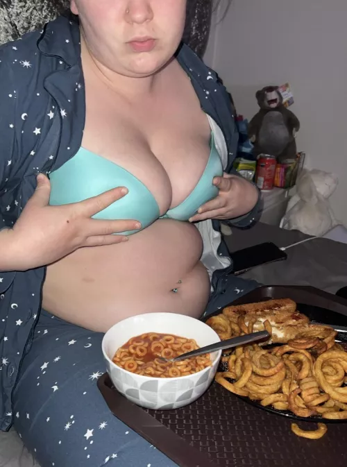 Nice big plate of freezer food 😋