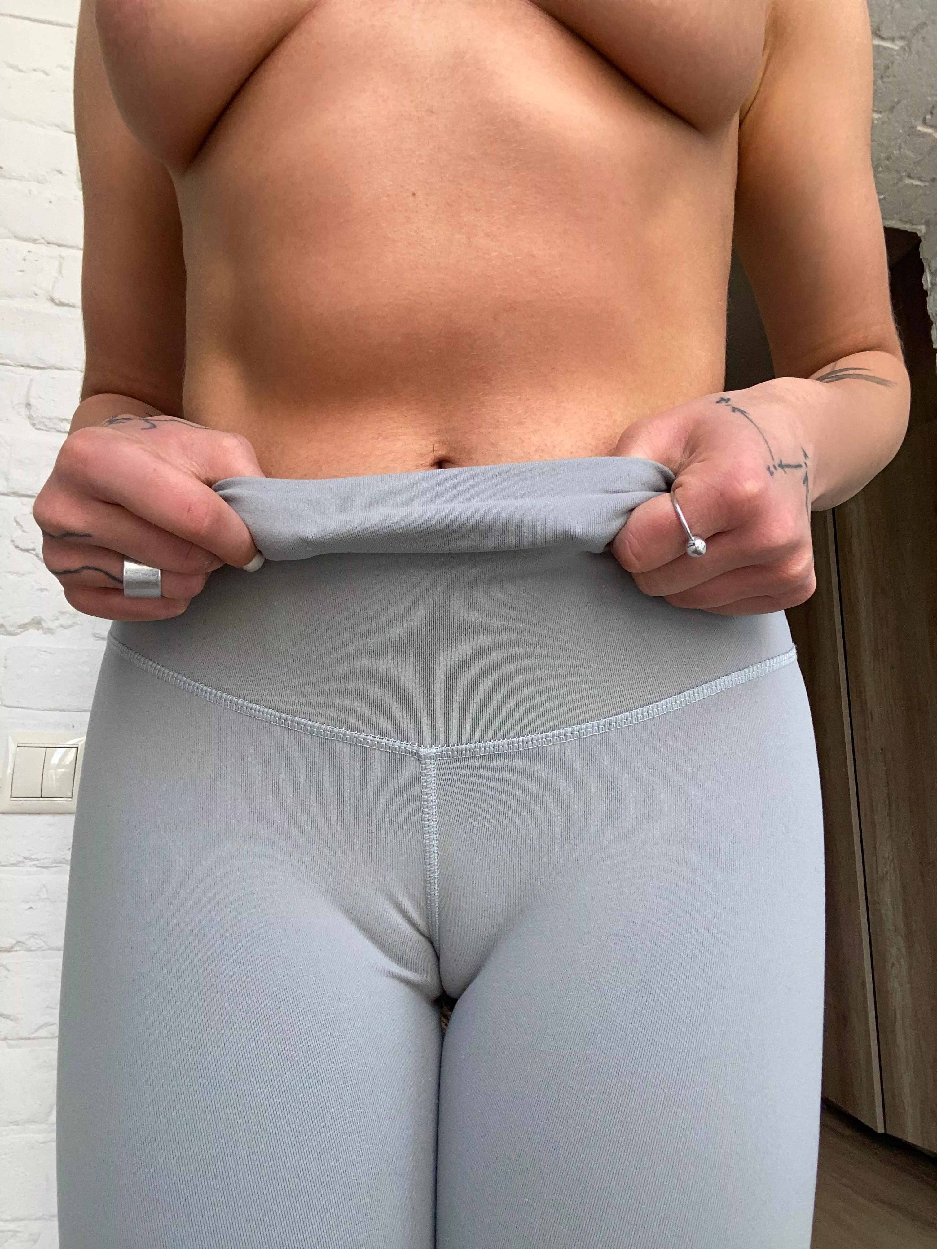 Soon my hungry pussy will even eat leggings