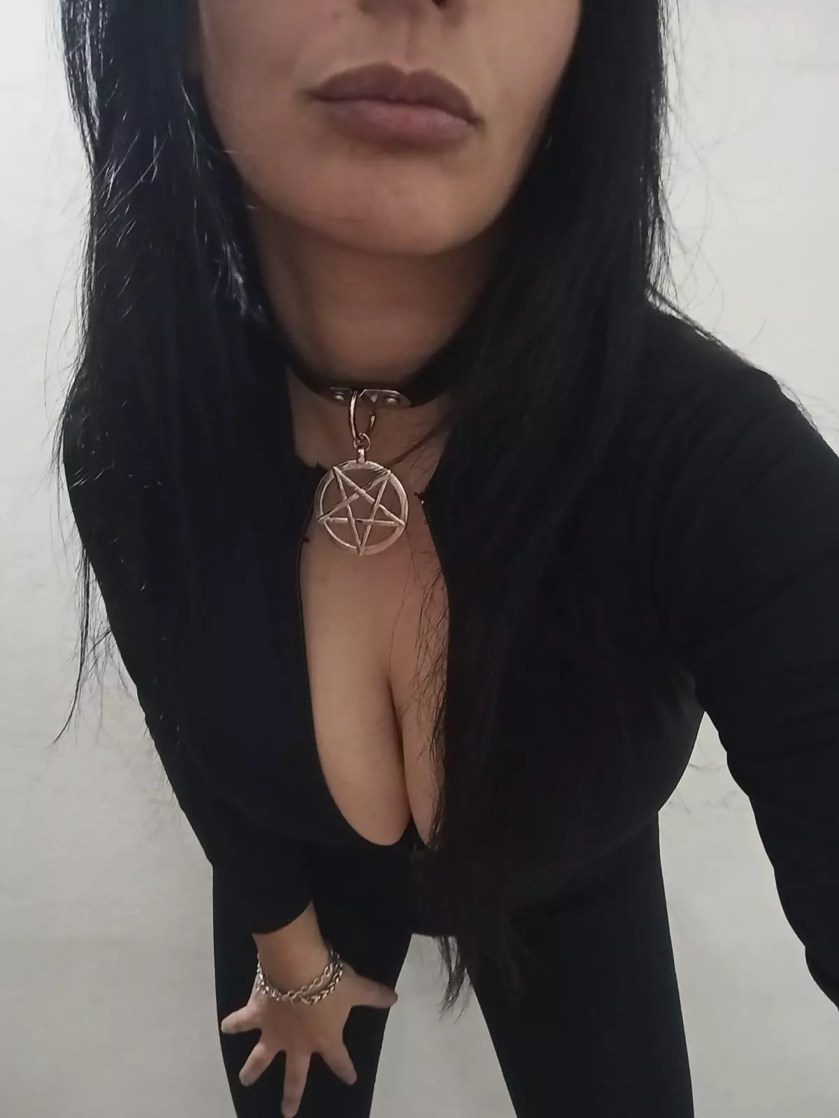 the devil can make you see beautiful things like me