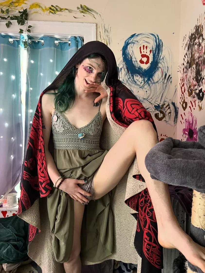 Your goddess faerie queen stepped into this world 31 years ago to this day. Will you satiate her desires or earn her ire?