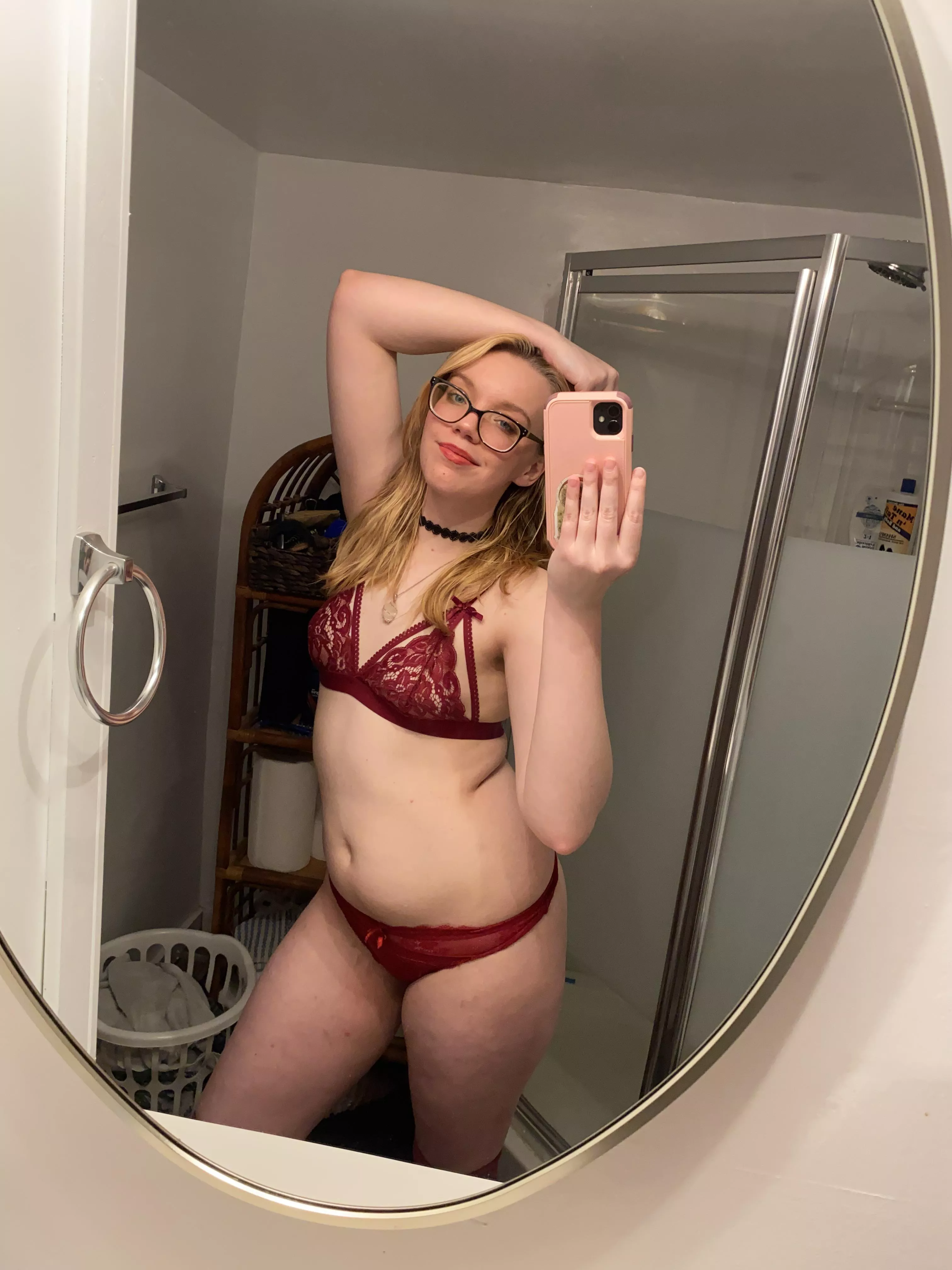 5’11 means I have some long ass arms for good hugs and long legs too o[f] course…