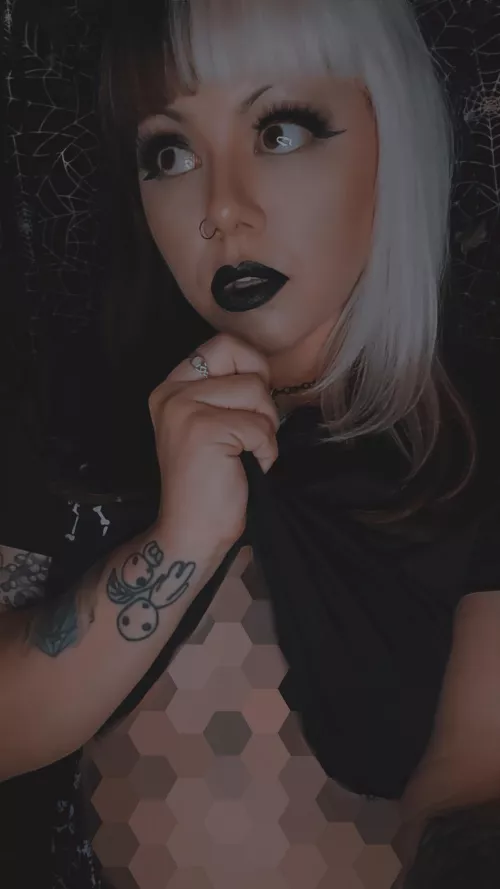 Everyone loves a good split bang ☆ 