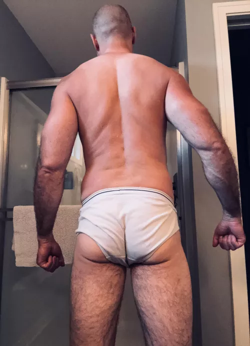 Falling out of whities 