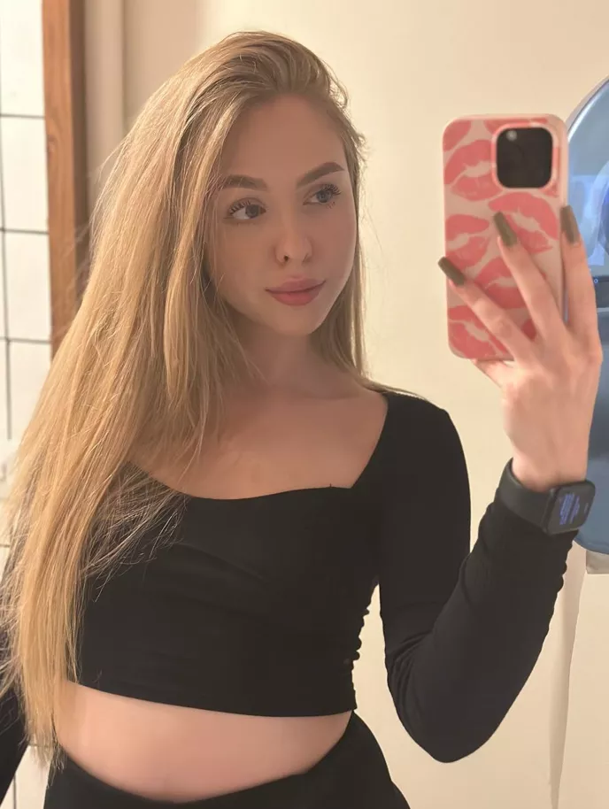 Feeling cute in this black top:) hope you like it
