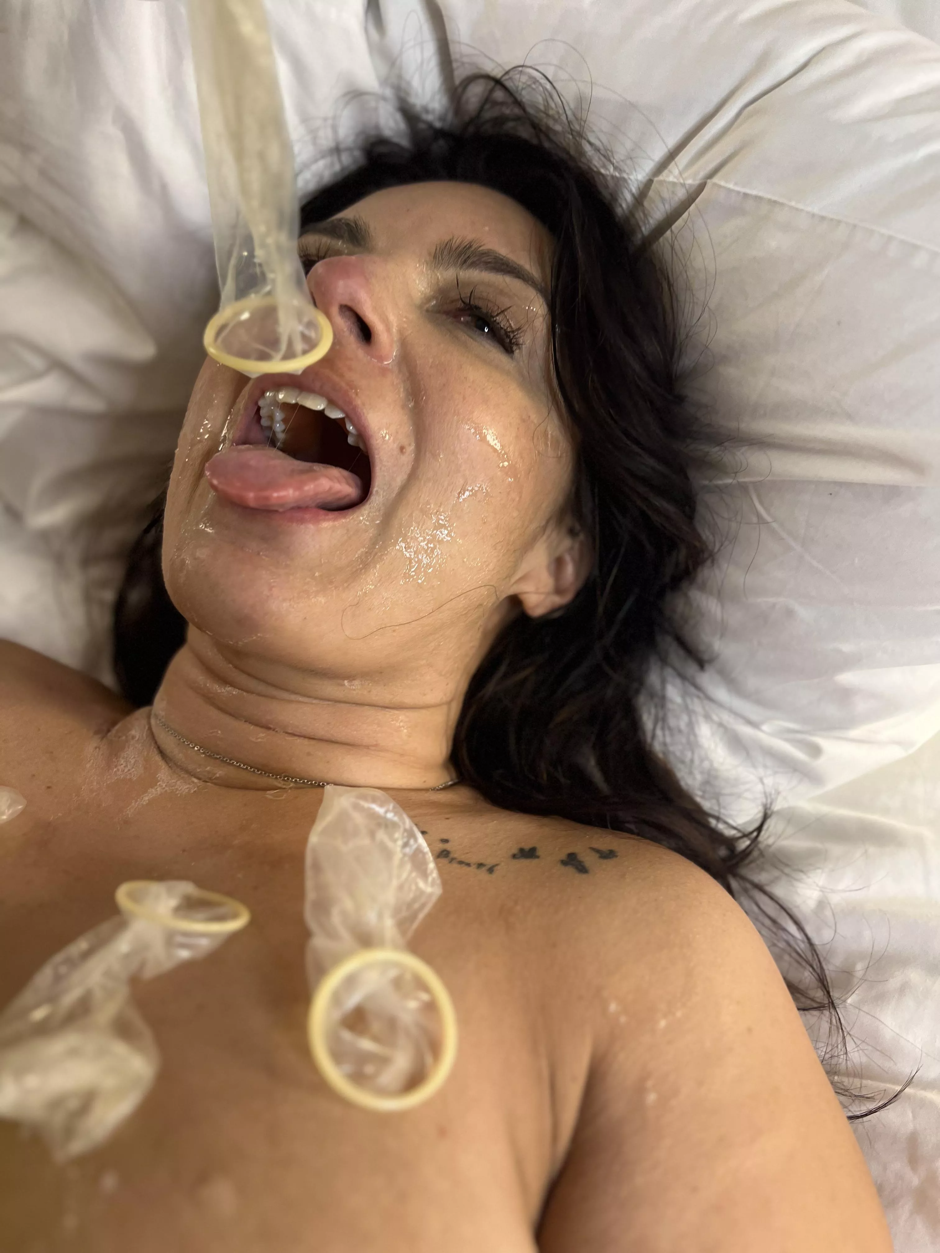 I love gangbangs because I get so much cum!! I’ll suck those loads right out of the condoms!! 😈 feed me baby! 