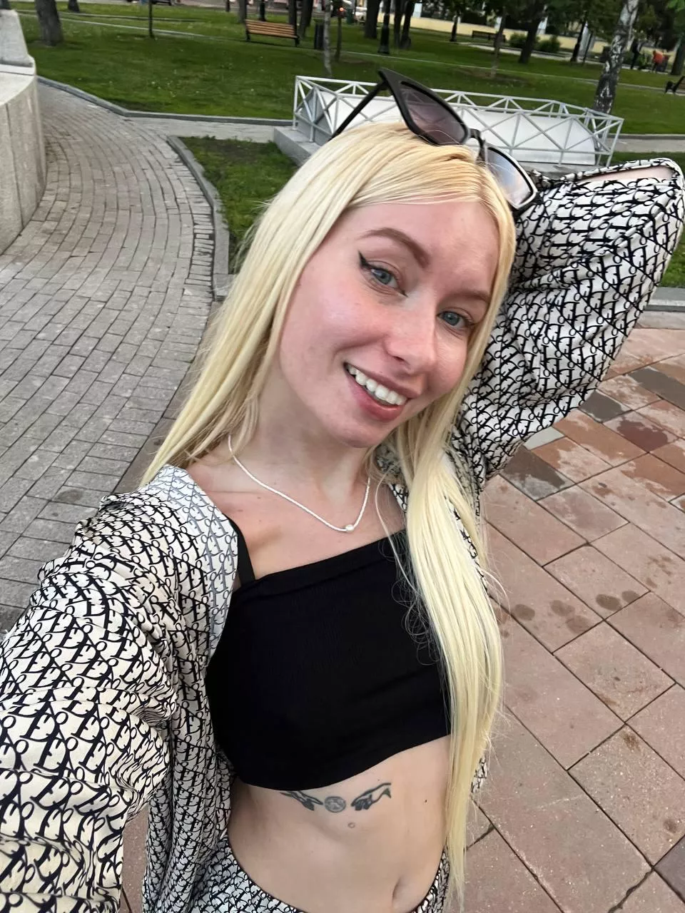 I want to play the part of Venus.)