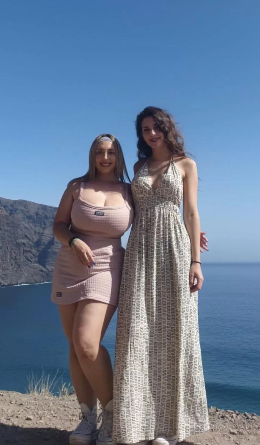 Cup diference is crazy