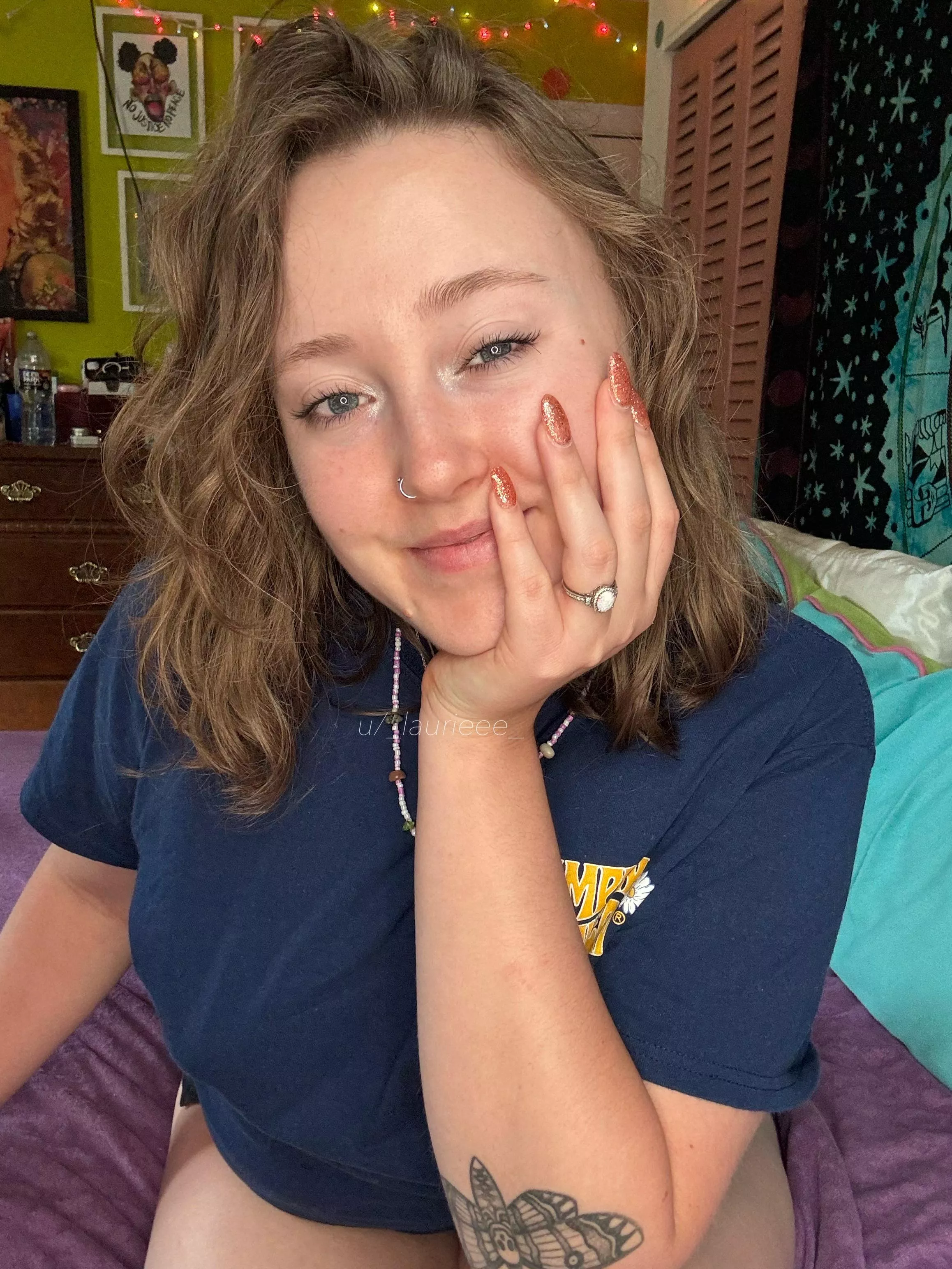 My nails compliment my eyes