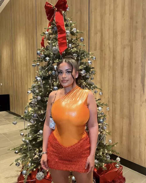 about to ripp that dress