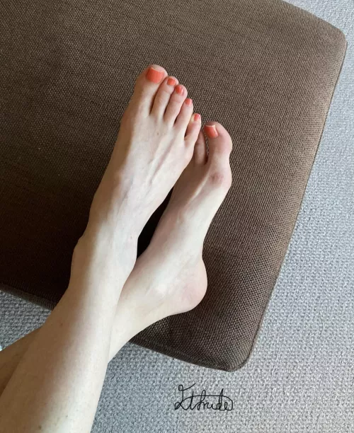 Arches and toes 