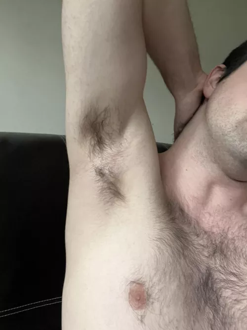 Do my alpha pits get you horny?💪🏼💦 Dms open😈