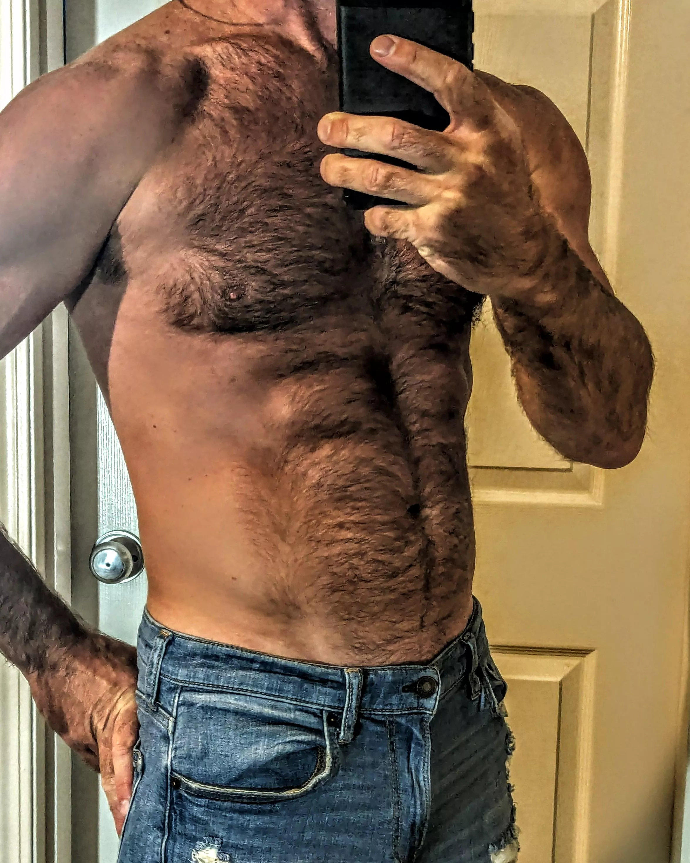 Do these jeans go with my body hair?