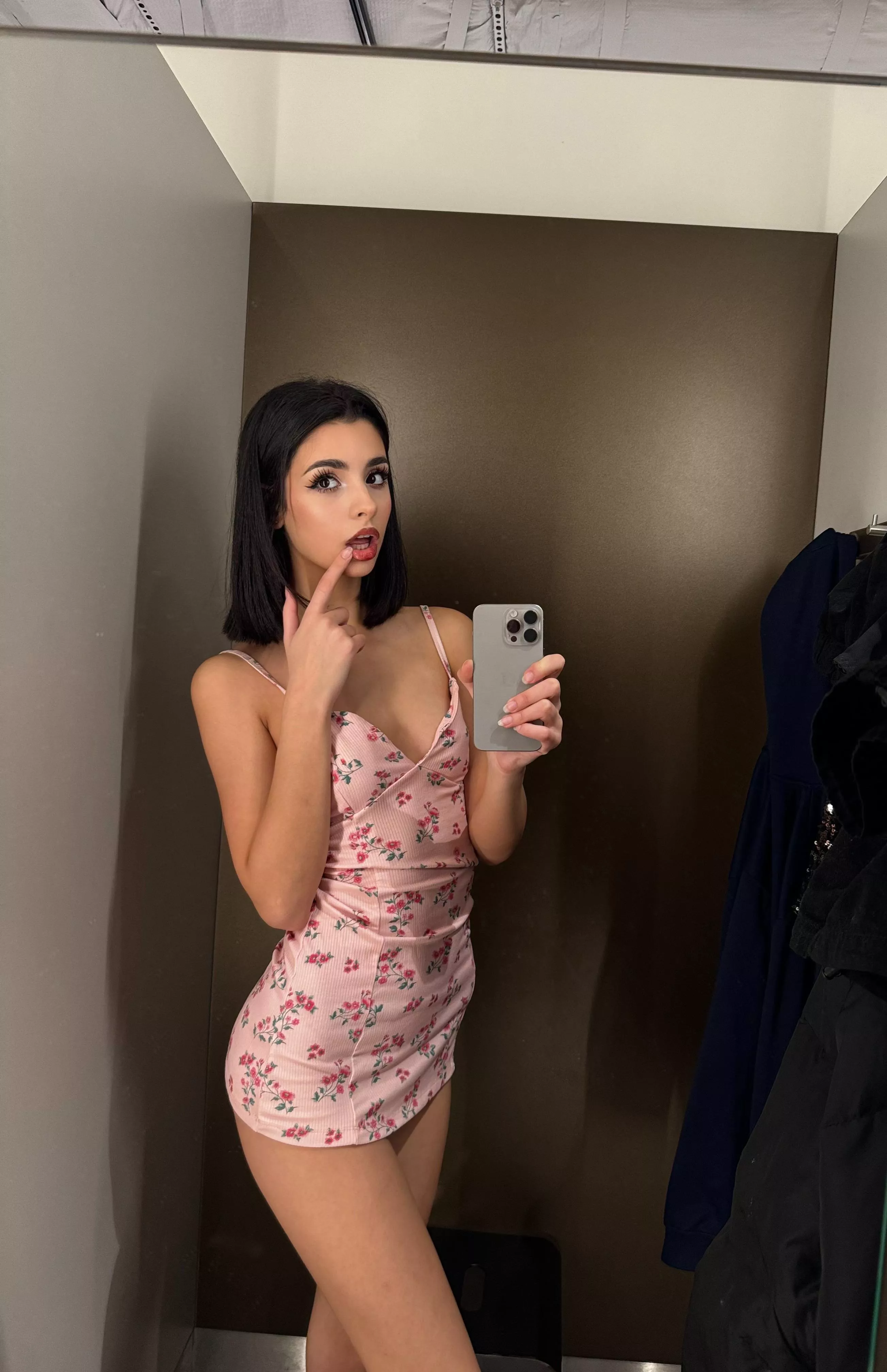 Do you like my dress?