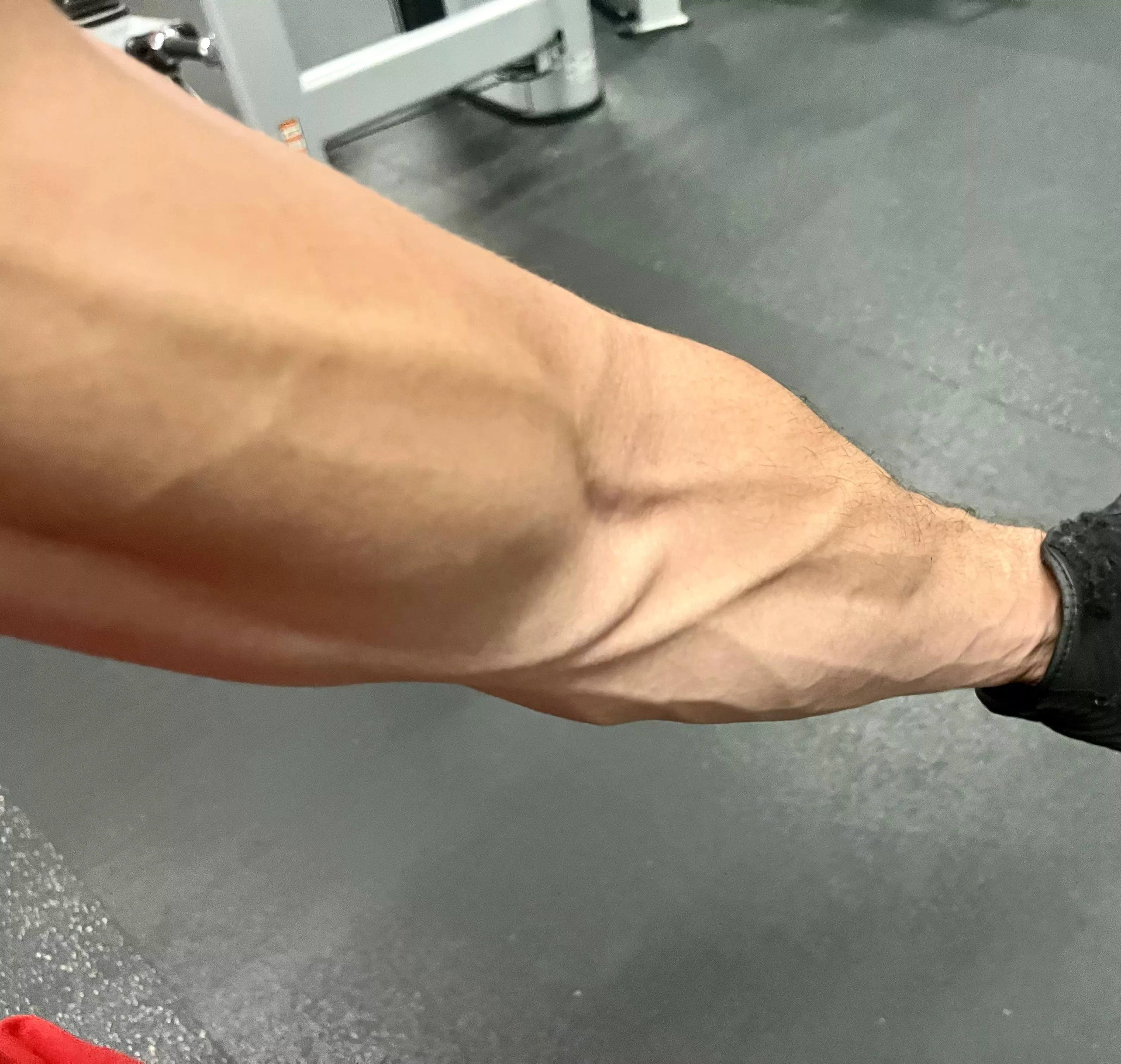 Done lifting for today ✅ Now time to go lift you next 😈💪🏽