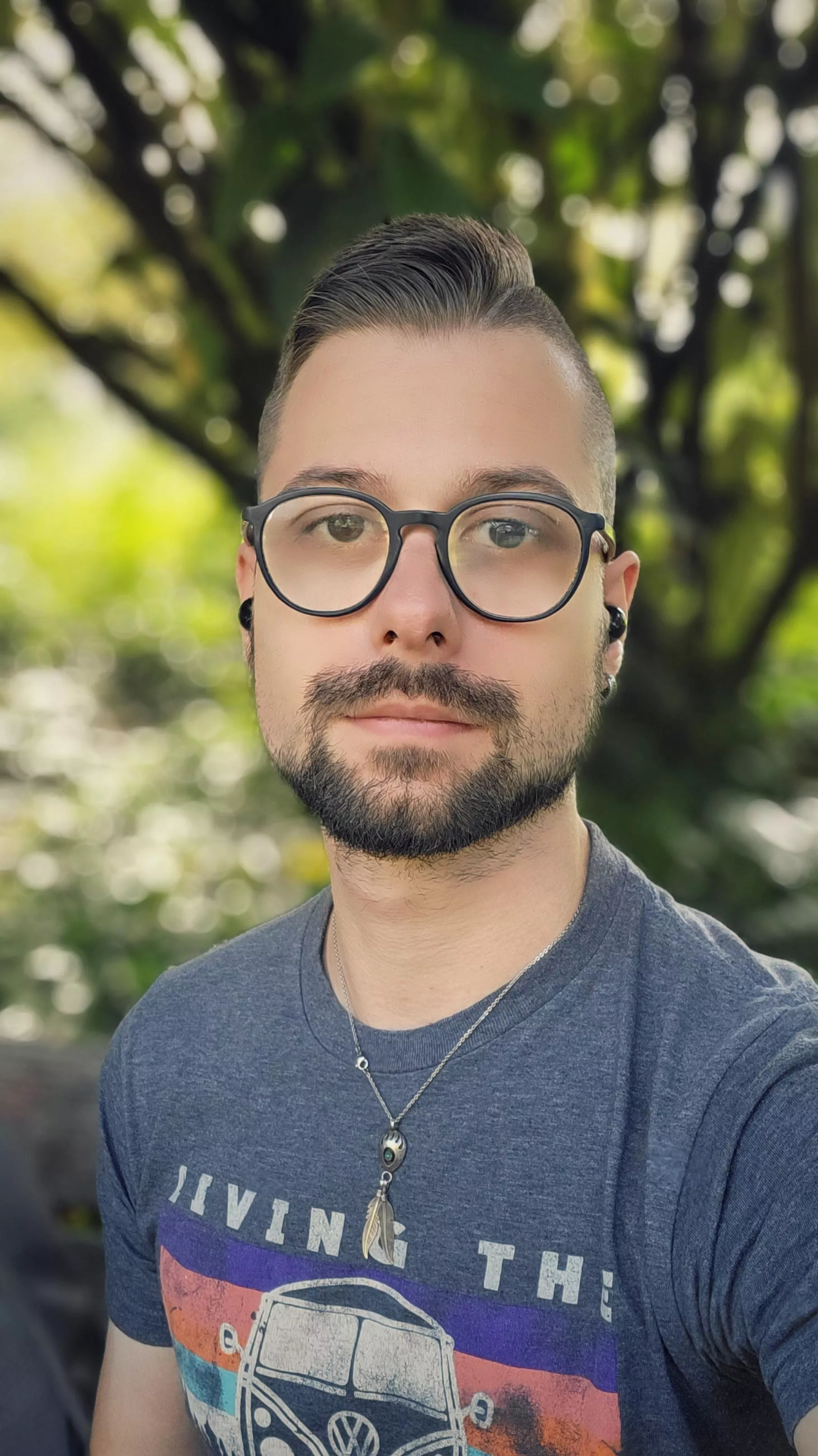 Hey guys! Chat me up 