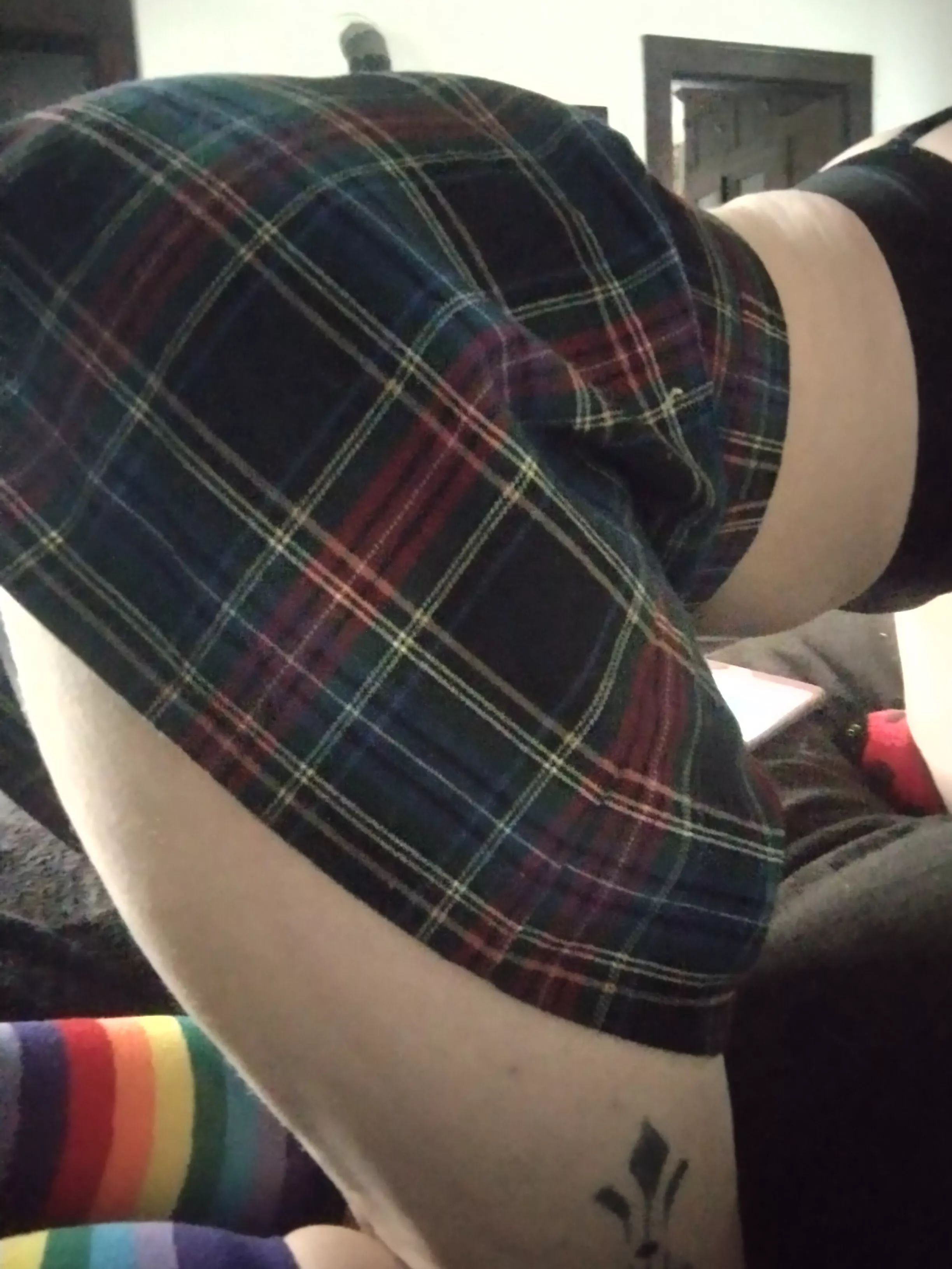 I’m new here. Can I show you something?😉