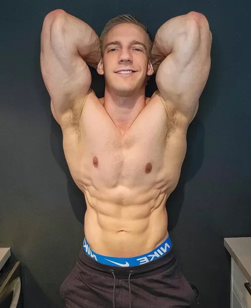 See anything you like 💪🏼😏..?